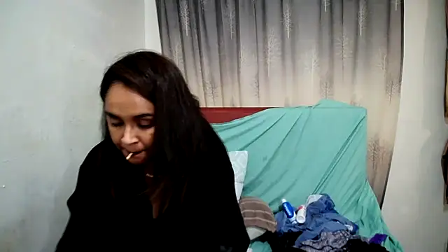 Cute Indian00 online show from February 2025 12:47:02 AM