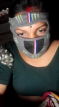 Snapshot of HotSexyBoudi chatting on December 2024 09:00:02 AM HotSexyBoudi online show from December 2024 09:00:02 AM