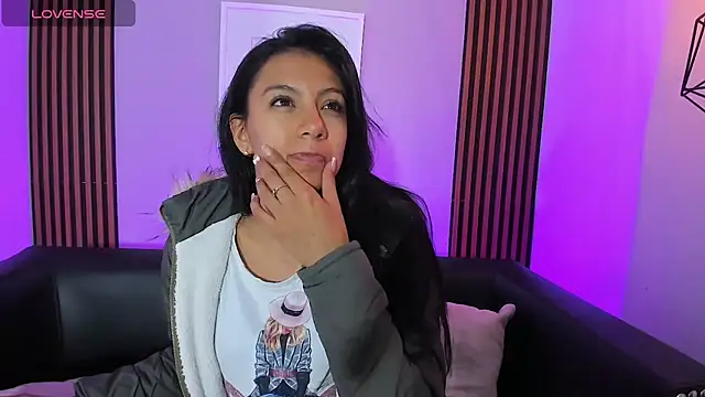 Tamaraakins online show from January 2026 02:08:01 PM