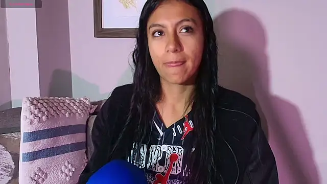 Tamaraakins online show from January 2026 01:04:01 PM