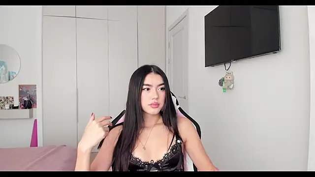 Shineel online show from September 2025 05:31:01 AM