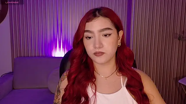 ViolettCastel online show from November 2025 07:26:01 PM