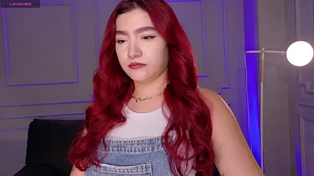 ViolettCastel online show from March 2026 07:20:02 PM