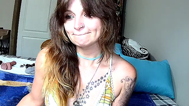 ZeelaXoXo online show from March 2026 05:57:02 PM