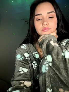 Snapshot of Kimmymadison- chatting on October 2025 03:34:02 AM Kimmymadison- online show from October 2025 03:34:02 AM