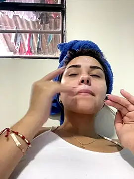 Snapshot of Kimmymadison- chatting on October 2025 07:57:02 PM Kimmymadison- online show from October 2025 07:57:02 PM