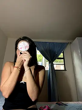 Snapshot of Kimmymadison- chatting on November 2025 09:13:02 PM Kimmymadison- online show from November 2025 09:13:02 PM