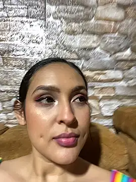 Snapshot of twohornys chatting on February 2025 11:06:02 PM twohornys online show from February 2025 11:06:02 PM