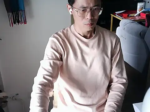 ker1ker online show from February 2025 02:33:02 AM