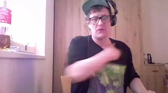 Bigthroaterboy online show from January 2025 08:32:02 AM