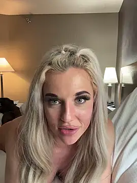 JayJayPink online show from January 2025 09:44:02 AM