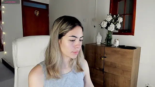 Nathaly-sky online show from January 2025 10:29:02 AM