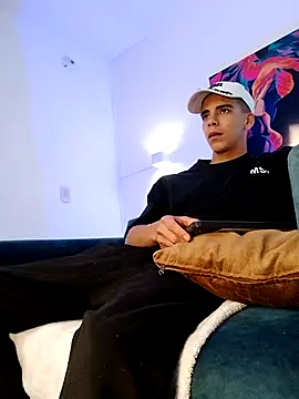 Restrepo300 online show from March 2026 06:55:02 PM