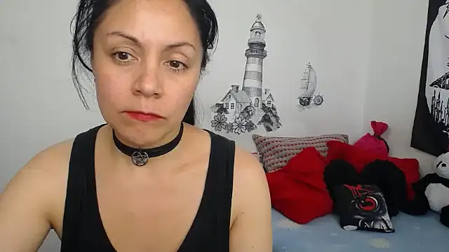 lili peach online show from February 2025 07:32:02 PM