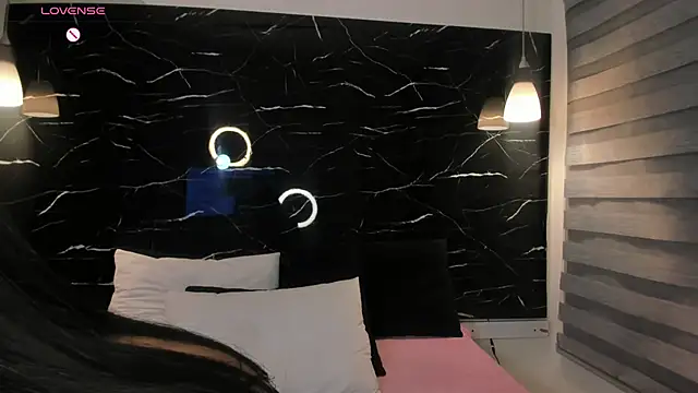 ANTONELLA  ROUSE  online show from February 2025 06:07:02 AM