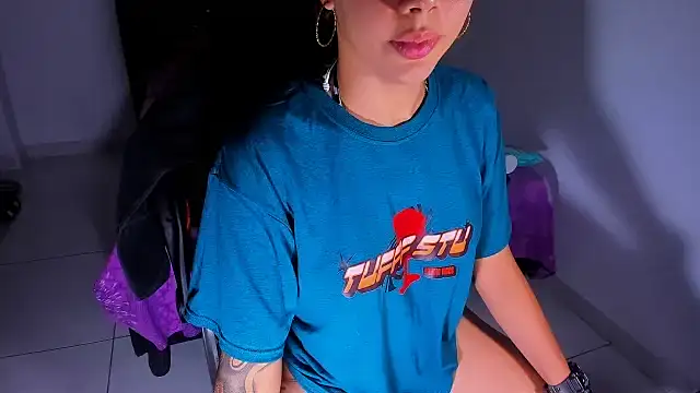 kerlysmith 24 online show from January 2025 06:09:02 PM