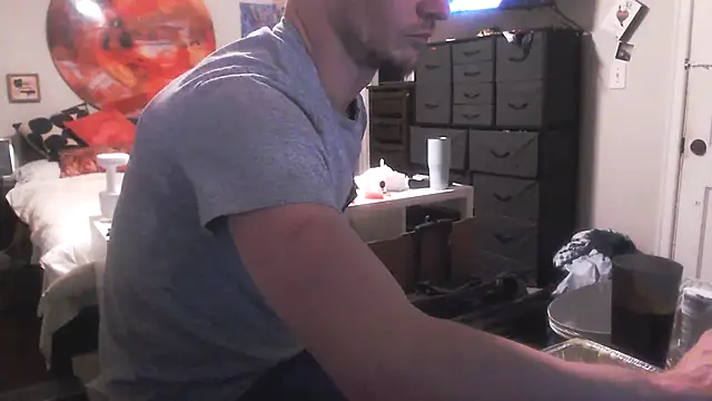 Snapshot of trash4cash chatting on January 2025 06:03:01 AM trash4cash online show from January 2025 06:03:01 AM