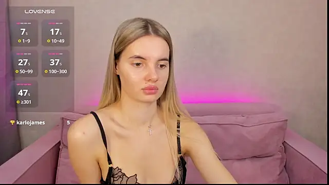 Snapshot of Erika_Carpenter chatting on January 2025 01:01:01 AM Erika Carpenter online show from January 2025 01:01:01 AM