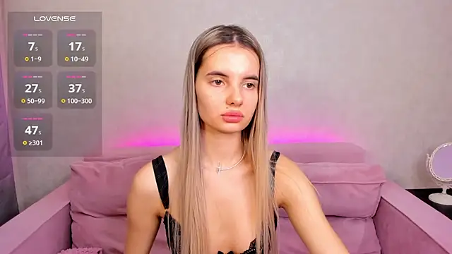 Snapshot of Erika_Carpenter chatting on March 2025 03:18:02 AM Erika Carpenter online show from March 2025 03:18:02 AM