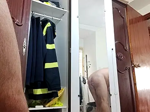 Snapshot of solitoooocam687 chatting on November 2025 11:22:01 AM solitoooocam687 online show from November 2025 11:22:01 AM