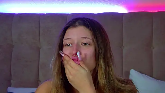 LiliaBianka online show from September 2025 06:28:02 AM