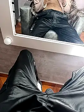 roxy roxxan online show from February 2025 03:21:01 PM