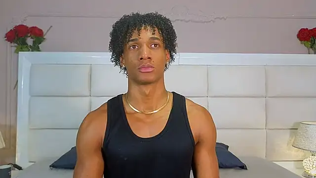 Malkongarcia online show from December 2025 08:47:02 PM