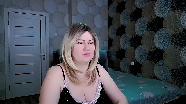 natusik online show from February 2025 02:19:02 AM