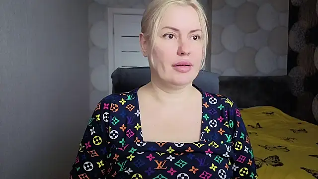 Snapshot of natusik chatting on May 2026 03:12:01 AM natusik online show from May 2026 03:12:01 AM