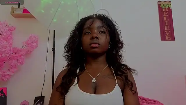 KilyetVera3x online show from September 2025 07:41:01 AM