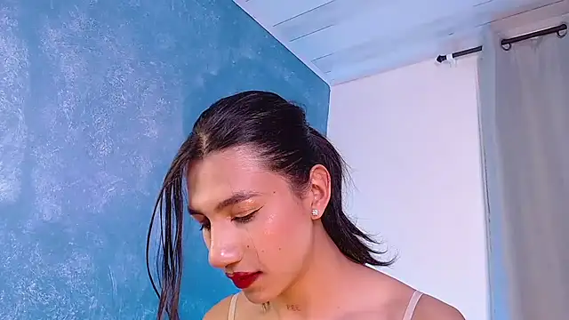 sofiaa grey  online show from February 2025 04:33:01 PM