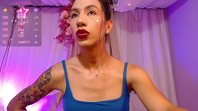 sofiaa grey  online show from March 2025 12:41:01 PM