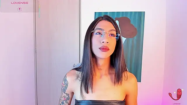 sofiaa grey  online show from January 2026 03:05:01 PM