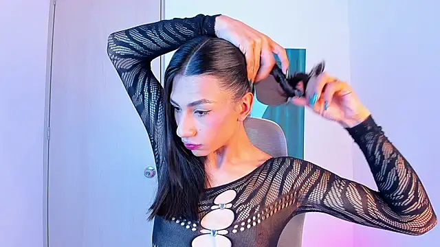 sofiaa grey  online show from March 2026 03:56:01 PM