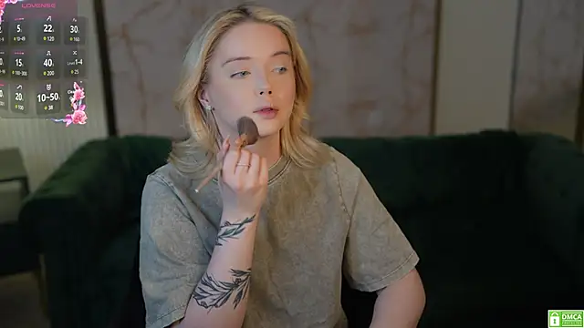 Cassy-Celestial  online show from February 2025 11:58:01 PM