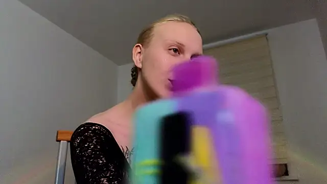 Snapshot of Martha_Hoffman chatting on December 2024 12:20:01 AM Martha Hoffman online show from December 2024 12:20:01 AM