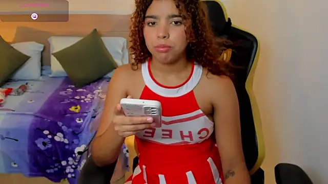 aurora rodriguez online show from February 2025 03:48:02 PM