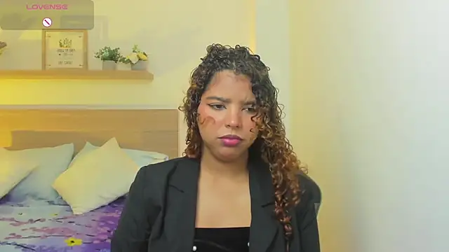 aurora rodriguez online show from September 2025 12:32:01 PM