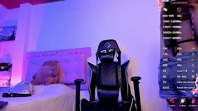 little jade online show from February 2025 05:31:01 PM