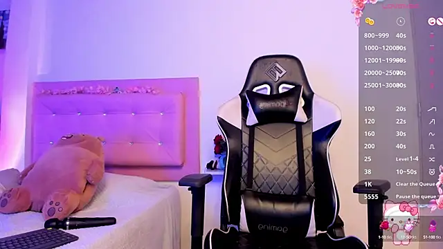 little jade online show from February 2025 01:29:01 PM