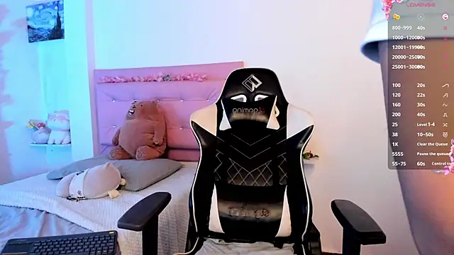 little jade online show from March 2025 10:20:01 PM