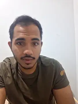 alesssterling online show from November 2025 03:28:01 AM