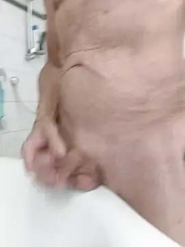 Snapshot of Jossi15 chatting on November 2025 01:21:02 PM Jossi15 online show from November 2025 01:21:02 PM