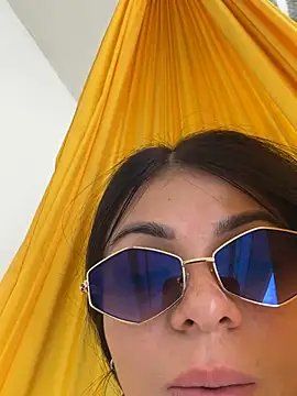 Snapshot of SophiaKarson chatting on February 2026 06:33:01 PM SophiaKarson online show from February 2026 06:33:01 PM