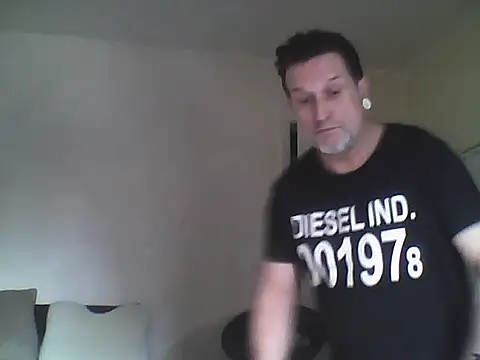 oopsxx online show from February 2025 02:34:01 PM