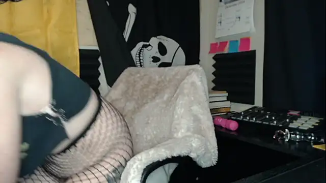 Manicmercury online show from December 2024 08:11:02 AM