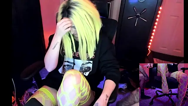 Manicmercury online show from January 2025 10:50:02 AM