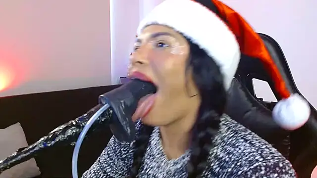 Snapshot of Anabel693 chatting on December 2024 12:49:01 PM Anabel693 online show from December 2024 12:49:01 PM