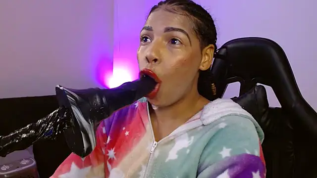 Snapshot of Anabel693 chatting on January 2025 12:23:01 PM Anabel693 online show from January 2025 12:23:01 PM