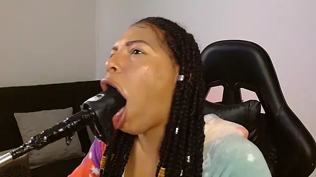 Snapshot of Anabel693 chatting on January 2025 10:50:02 AM Anabel693 online show from January 2025 10:50:02 AM